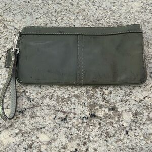 Coach Patent Leather Wristlet ❤️